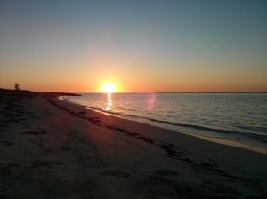 2b sunset beach