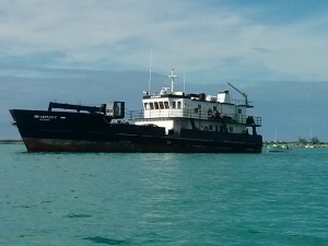4 supply boat Staniel Cay