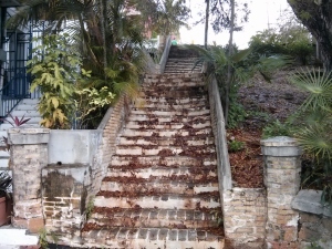 2f old steps (1280x960)
