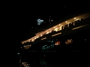 2ua yacht Attessa 4 at night Charlotte Amalie (1280x960)